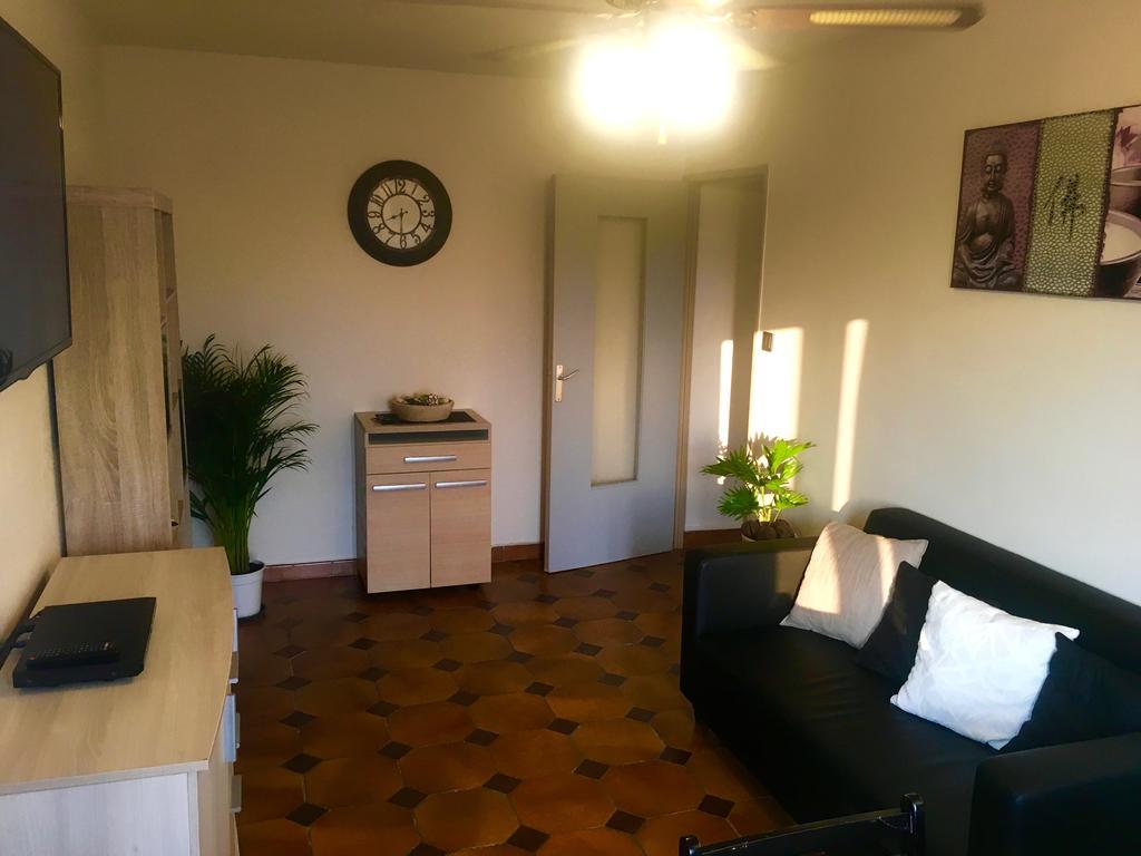 Appt Spacieux 60M2 - Vue Imprenable Proche Mer Et Montagne Διαμέρισμα Περπινιάν Εξωτερικό φωτογραφία